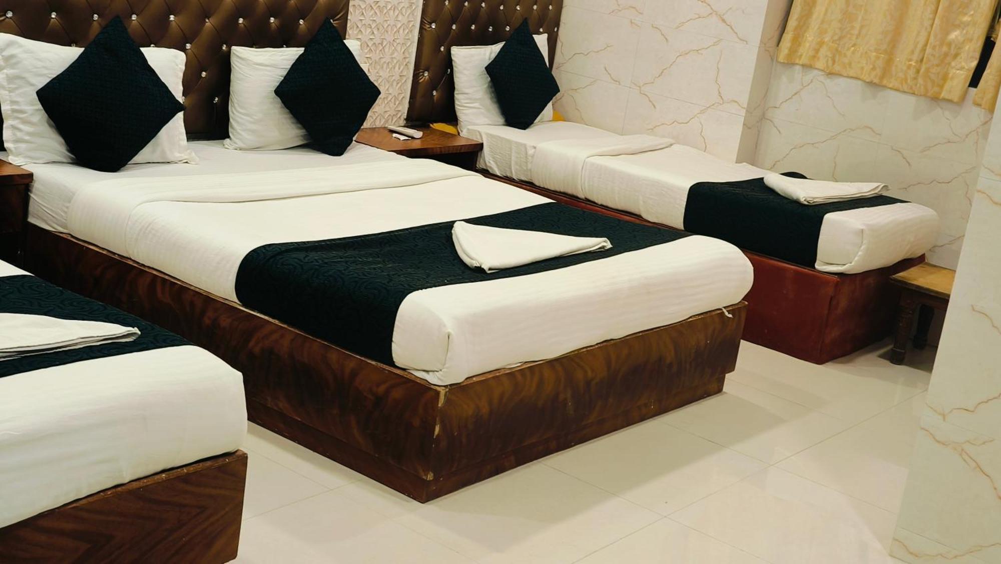 Hotel Golden Hayyath Inn Bombaj Zewnętrze zdjęcie